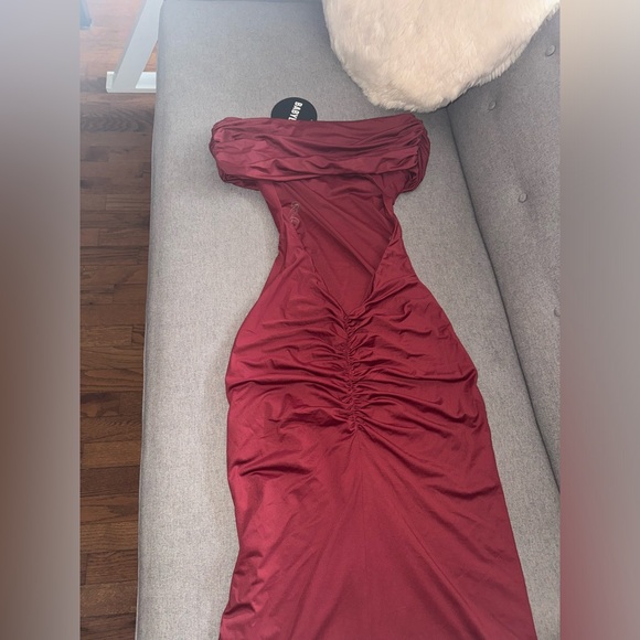 Babyboo Belinda Maxi Dress Burgundy Size XS BNWT 🌹 - Picture 6 of 6